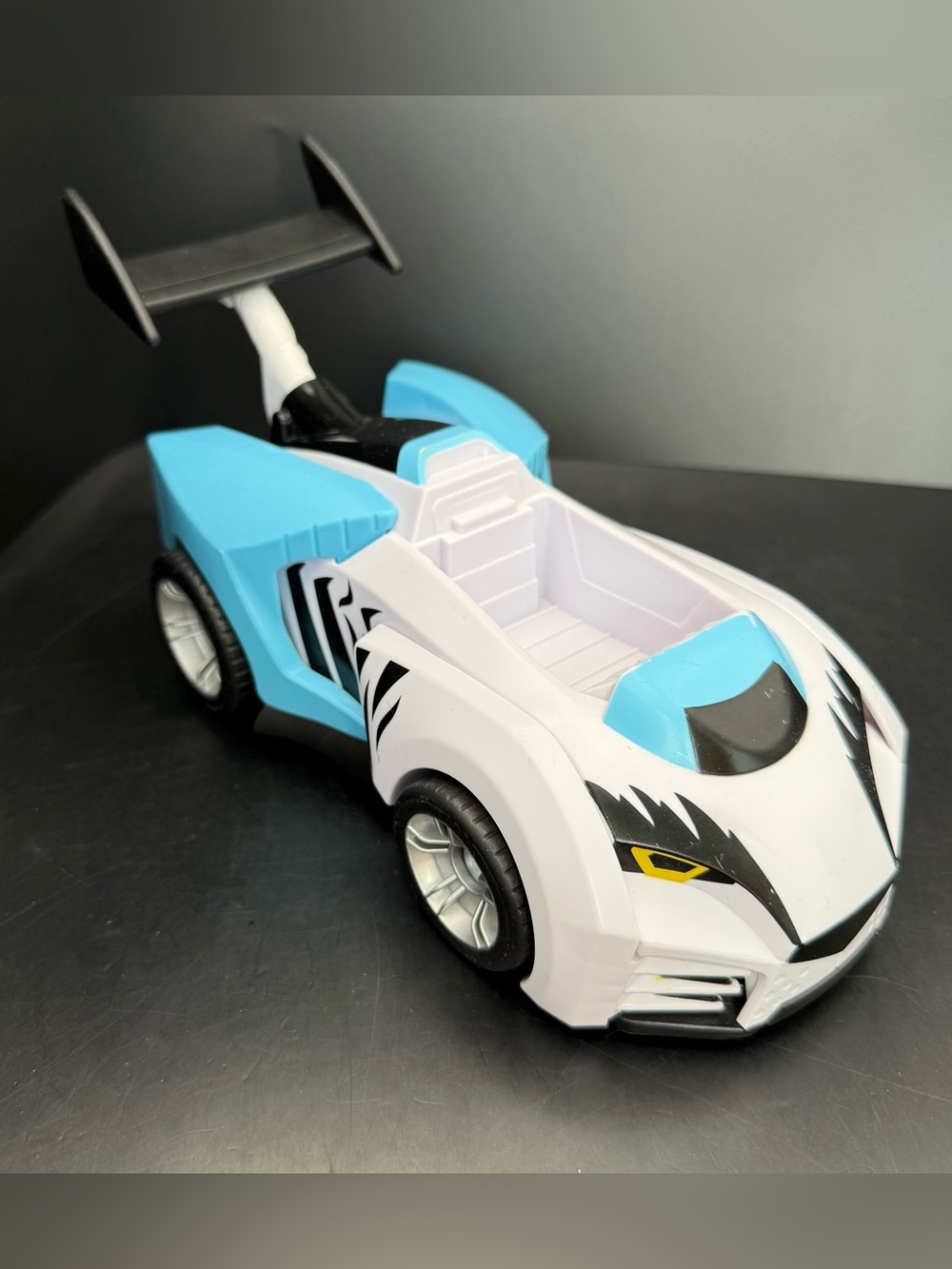 Paw Patrol Cat Pack Car Rory Surprise Claw Attack Deluxe Vehicle Toy - Car Only